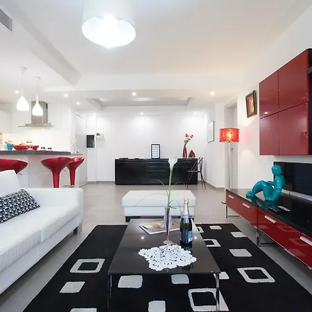 Etoile Grand Five Stars House *